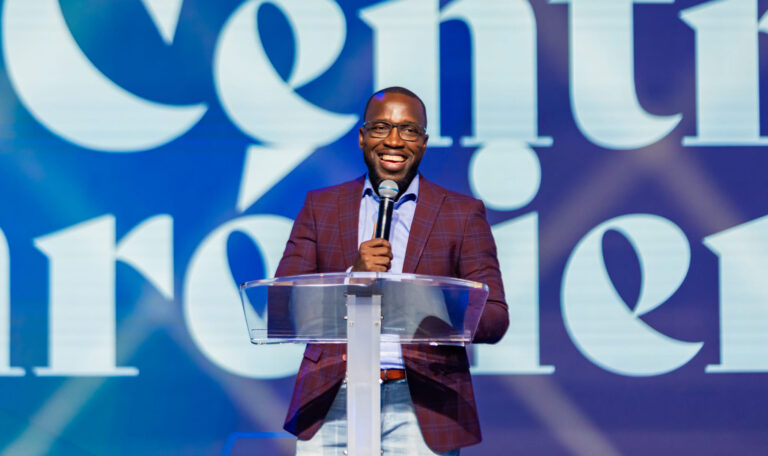 LE TYPE DE CONNAISSANCE QUI REND CHRIST VISIBLE – Ps Teddy NGBANDA