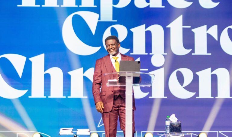 JOUR 4 – EXPLOSION DE MIRACLES, GUÉRISONS ET DÉLIVRANCES – Archbishop Charles AGYINASARE