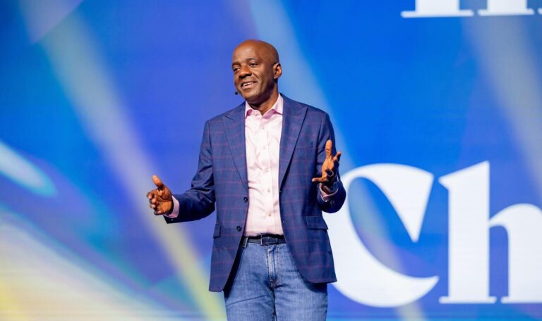 TU N’AS PAS COMPRIS L’IMPORTANCE QUE DIEU ACCORDE À SA FAMILLE – Apôtre Yvan CASTANOU