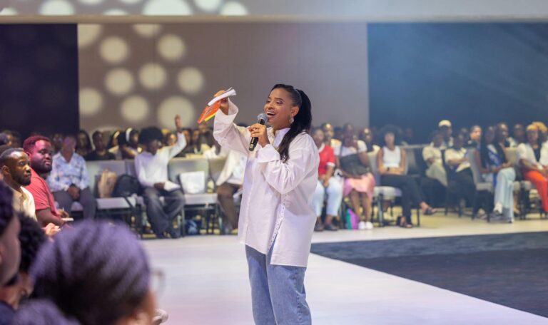 LES PÉCHÉS SEXUELS : POURQUOI ET COMMENT EN SORTIR ! (JOUR 1) – Ps Juliana ONDO