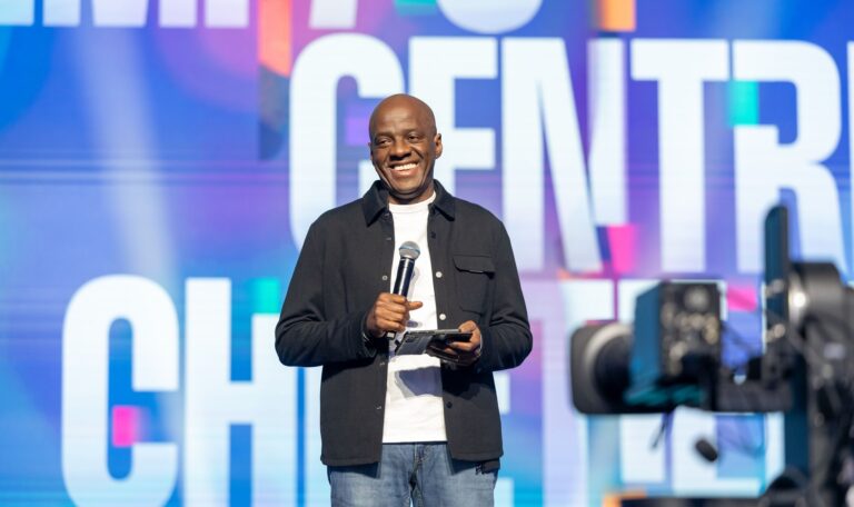 PLANIFIE TON CARACTÈRE, TA CONSÉCRATION ET TA PROSPÉRITÉ EN 2025 – Apôtre Yvan CASTANOU