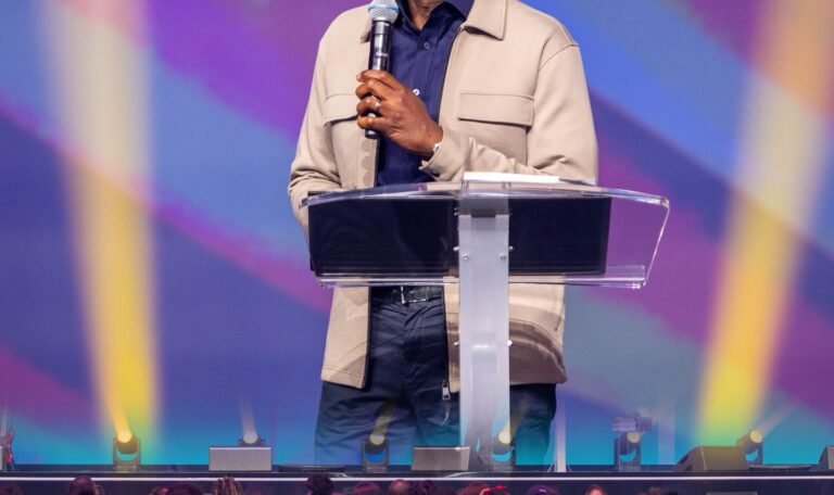 Cette redoutable arme destructrice de ta santé spirituelle : La convoitise – Apôtre Yvan CASTANOU